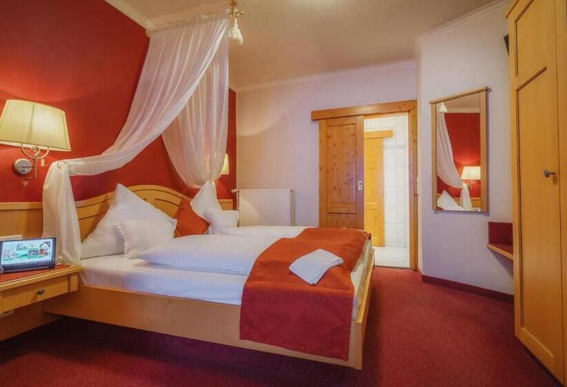 주니어 스위트, Altkölnischer Hof