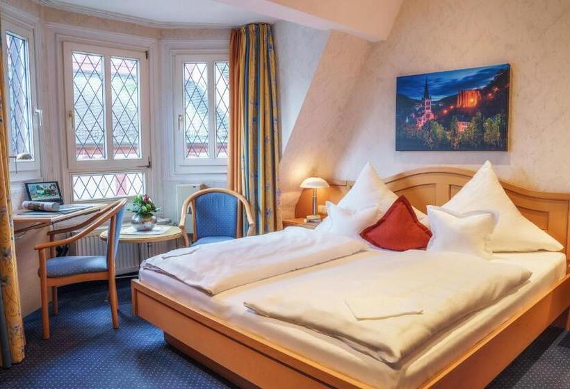 기본룸, Altkölnischer Hof