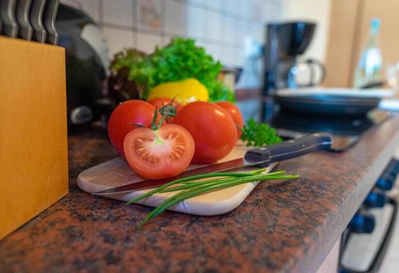 침실 1개 아파트, Altkölnischer Hof