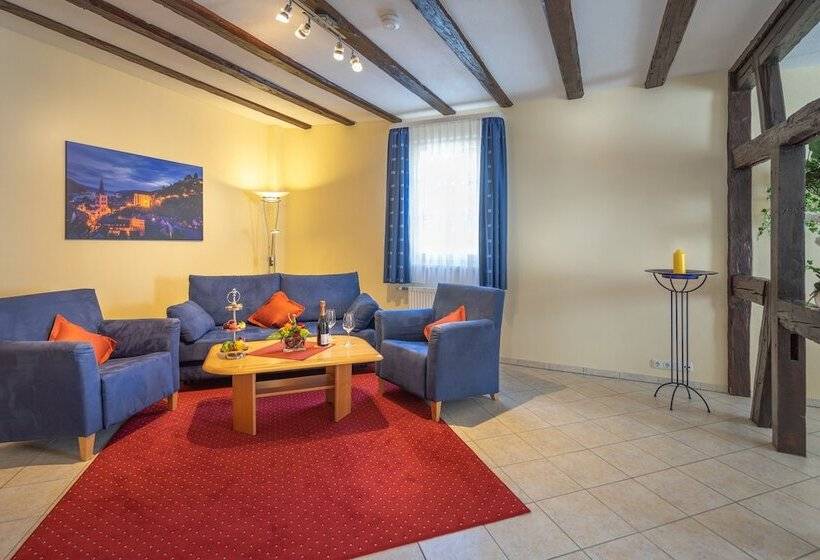 침실 1개 아파트, Altkölnischer Hof