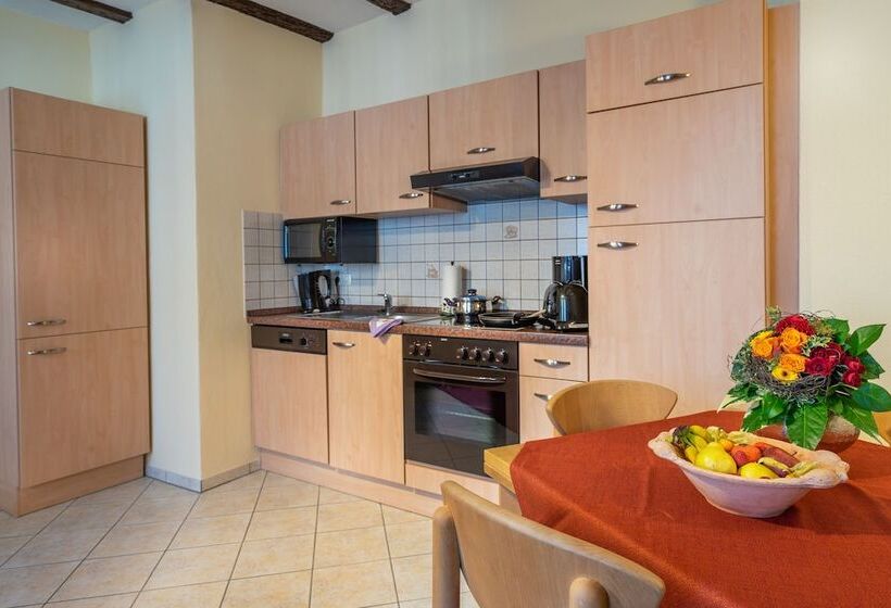 침실 1개 아파트, Altkölnischer Hof