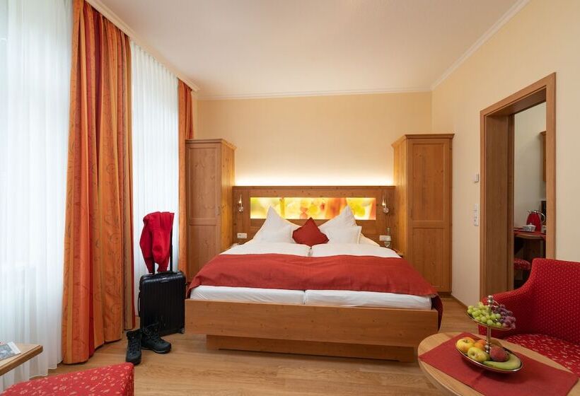 침실 1개 아파트, Altkölnischer Hof