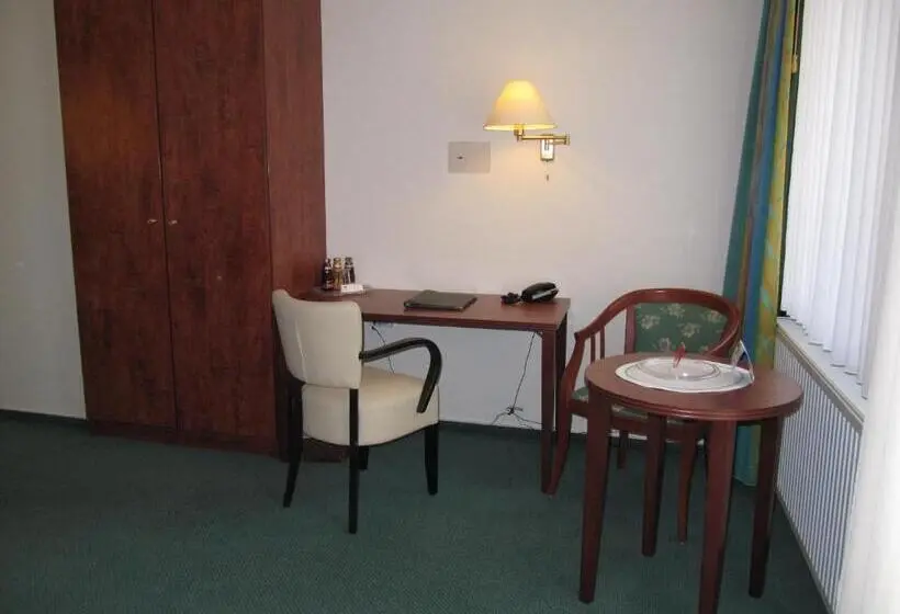 スタンダードシングルルーム, Pension Marie Luise, Hotel Garni