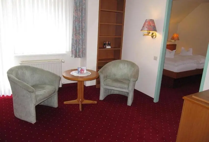スイート, Pension Marie Luise, Hotel Garni