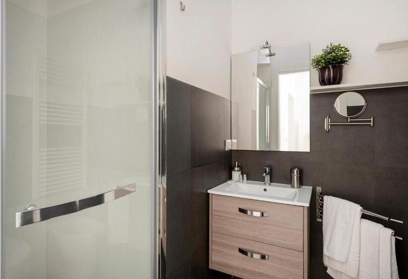 اتاق سوپریور, Maison Piazza Cavour