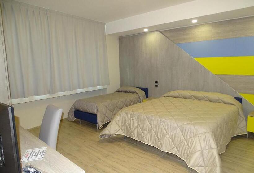 Четырехместный Номер Стандарт, B&b Carrabs