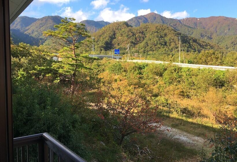 Трехместный Номер Классика, Biwako Hira