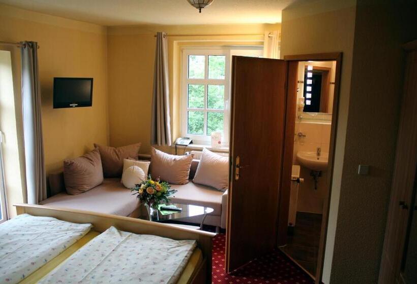 Номер Комфорт, Digitales Event & Hochzeitshotel Zum Grünen Baum