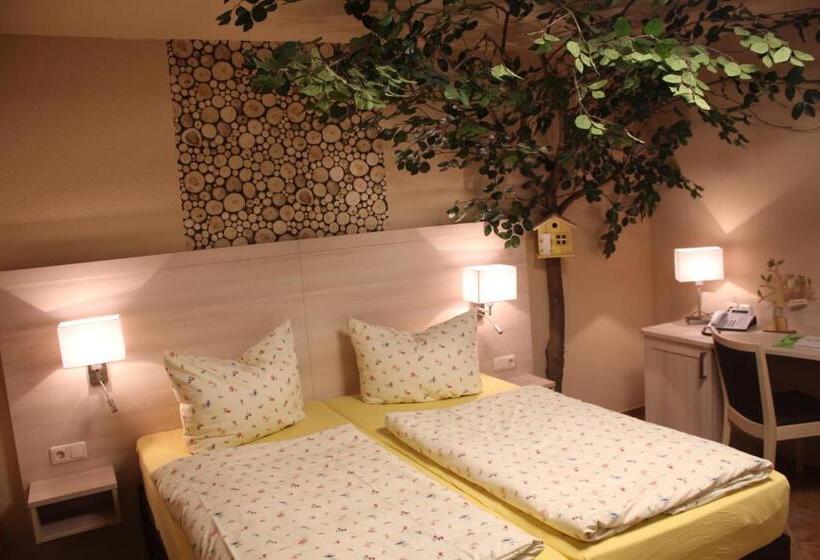 Номер Комфорт, Digitales Event & Hochzeitshotel Zum Grünen Baum