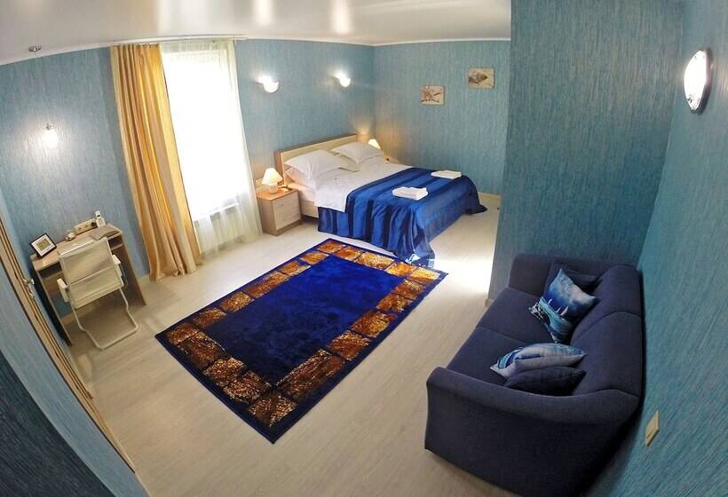 Junior Suite mit Balkon, Guest House Miya Domodedovo