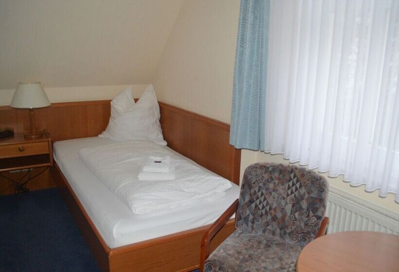 Номер Стандарт Индивидуальный, Zum Weserdampfschiff