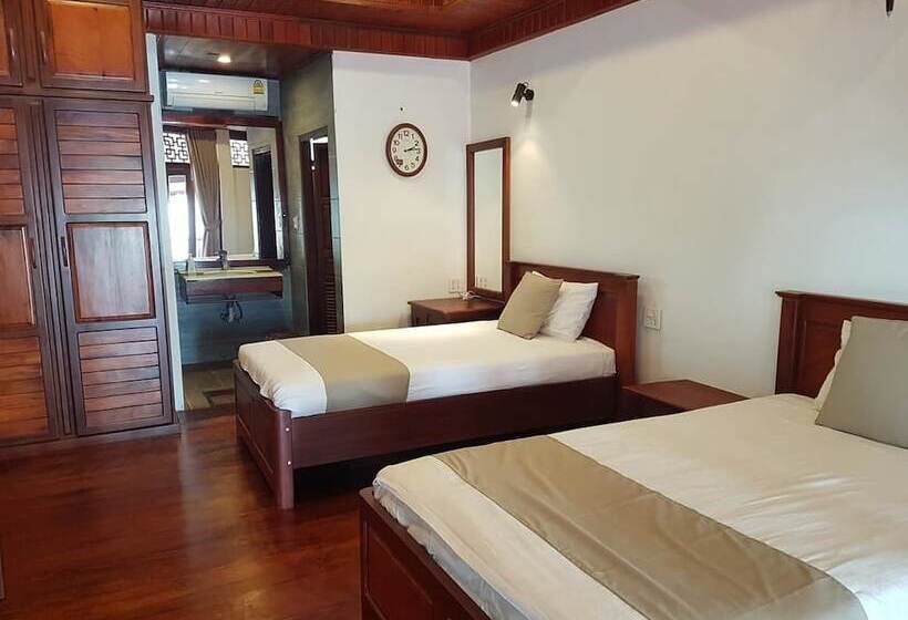 اتاق لوکس سه تخته, Akira Heritage