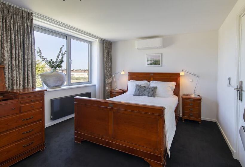 غرفة ديلوكس ثلاثية, La Rosa Amsterdam Beach