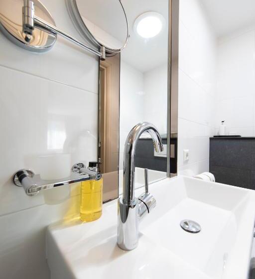 كابينة, La Rosa Amsterdam Beach