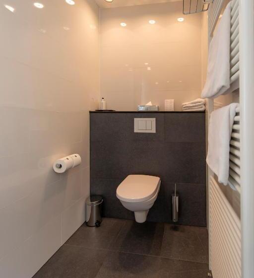 غرفة ديلوكس ثلاثية, La Rosa Amsterdam Beach