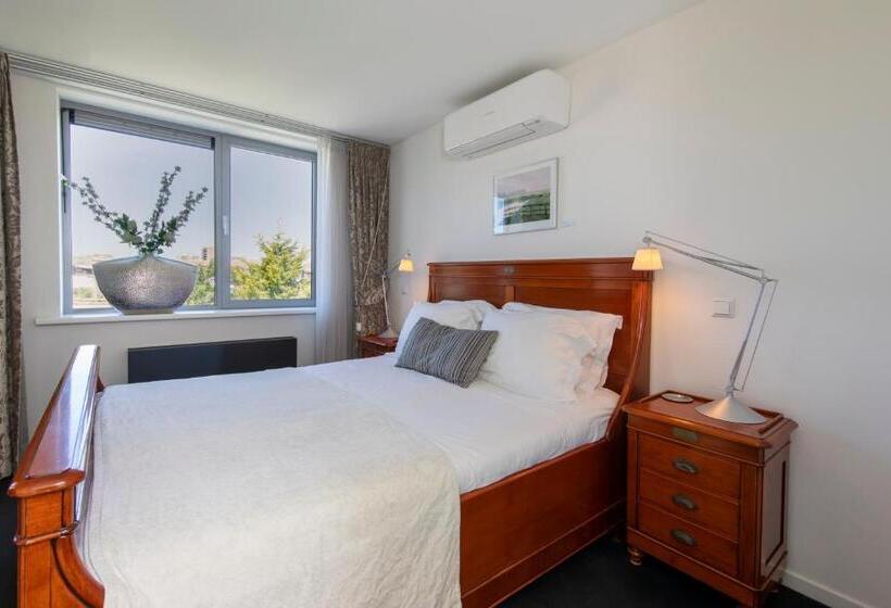 غرفة ديلوكس ثلاثية, La Rosa Amsterdam Beach