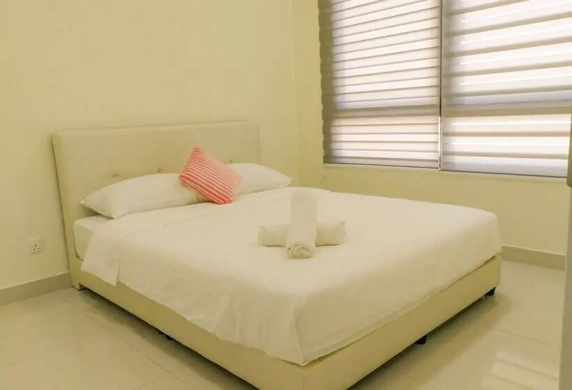 3 Bedroom Suite, Pandora Homestay Ii