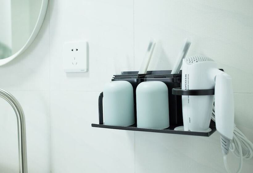 패밀리 스위트, Kun Hao Inn