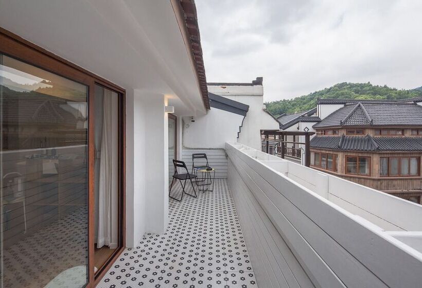 패밀리 스위트, Kun Hao Inn