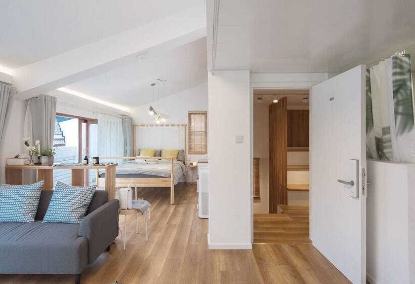 패밀리 스위트, Kun Hao Inn