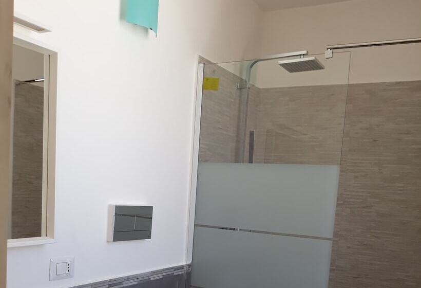 اتاق استاندارد سه نفره, B&b Del Corso