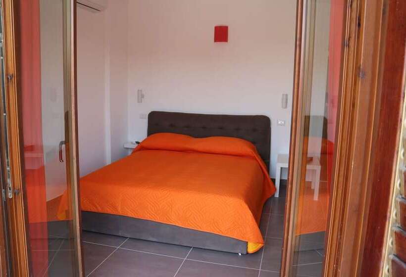 스탠다드 트리플 룸, B&b Del Corso