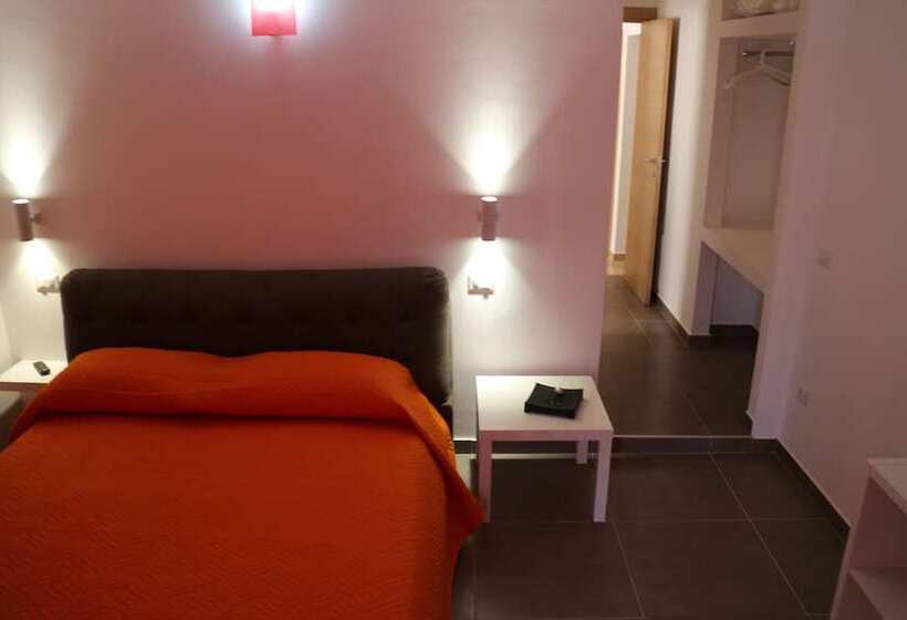 스탠다드 트리플 룸, B&b Del Corso