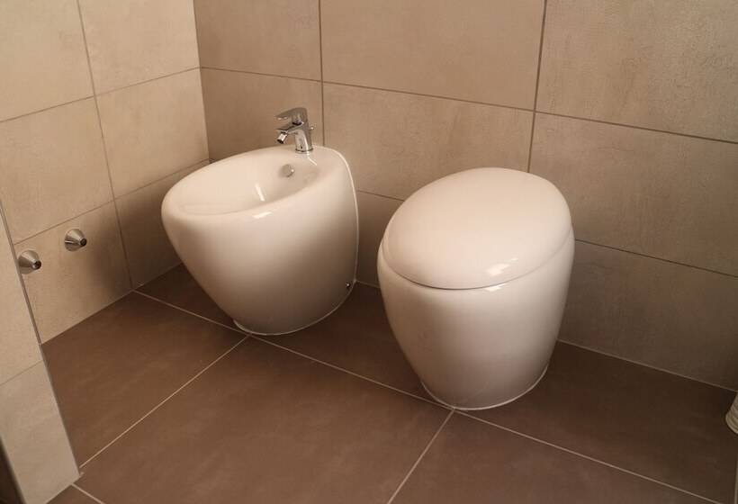 اتاق استاندارد سه نفره, B&b Del Corso