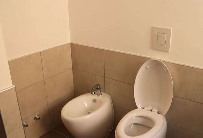 스탠다드 트리플 룸, B&b Del Corso