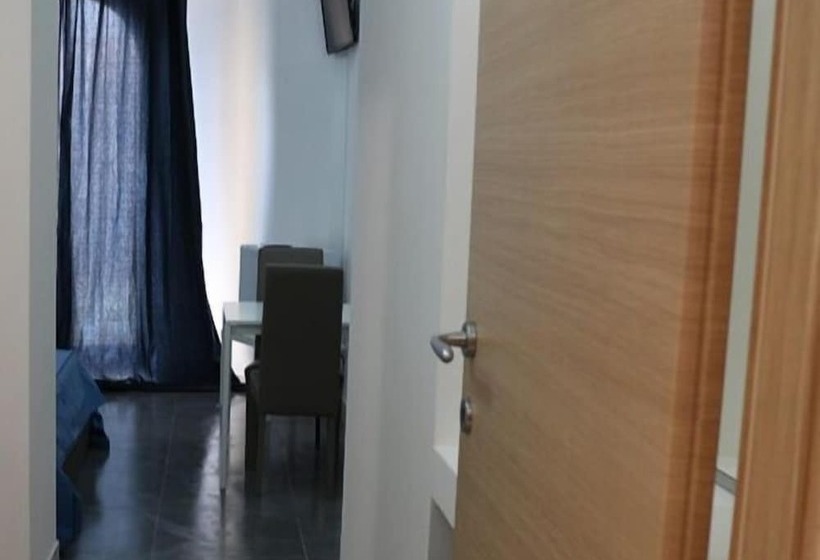 디럭스 트리플 룸, B&b Del Corso