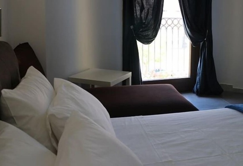 اتاق لوکس سه تخته, B&b Del Corso