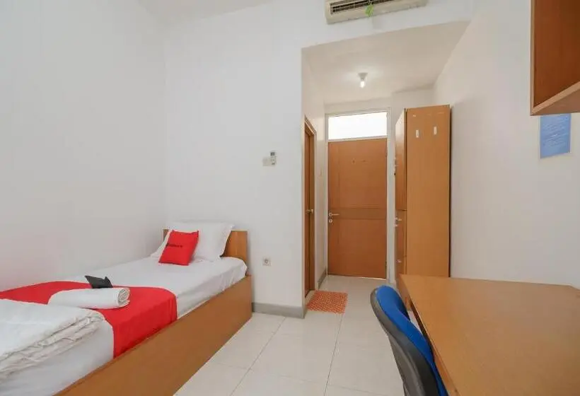اتاق استاندارد یک نفره, Reddoorz Syariah Plus @ Wisma Bougenville Karawaci