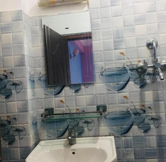 اتاق راحتی سه تخته, Stupa View Inn