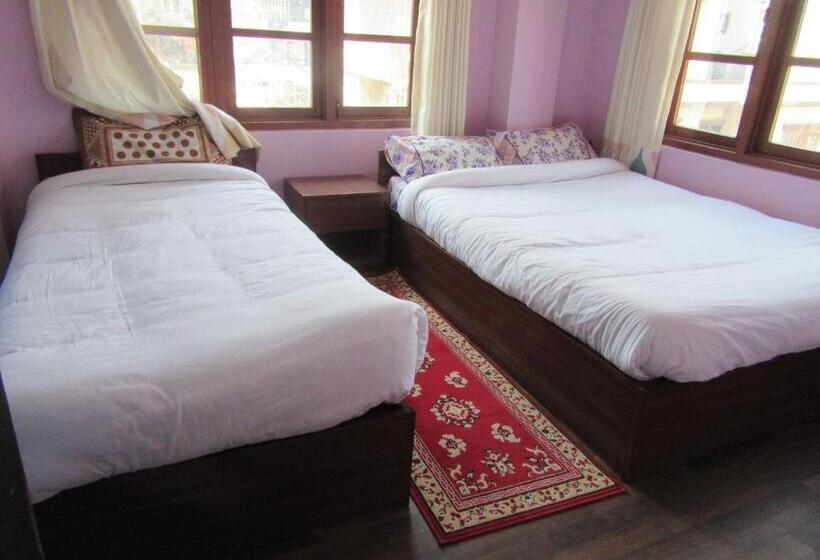 اتاق استاندارد با بالکن, Stupa View Inn