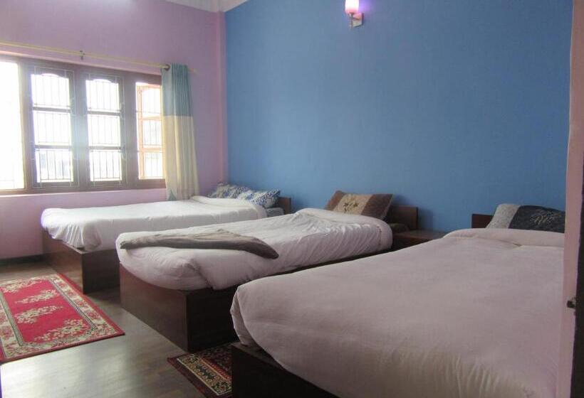 اتاق استاندارد با بالکن, Stupa View Inn