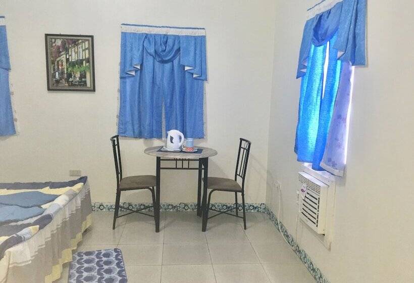 اتاق لوکس, Blue Summer Suites