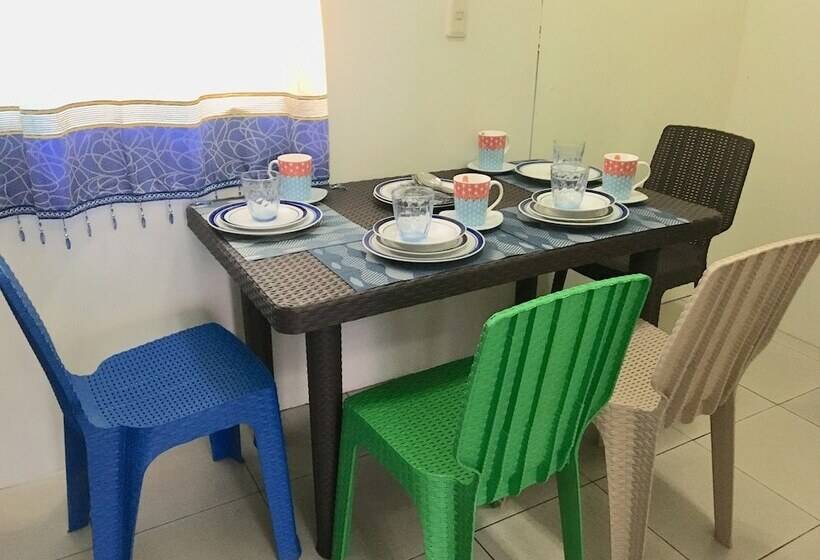 اتاق لوکس, Blue Summer Suites