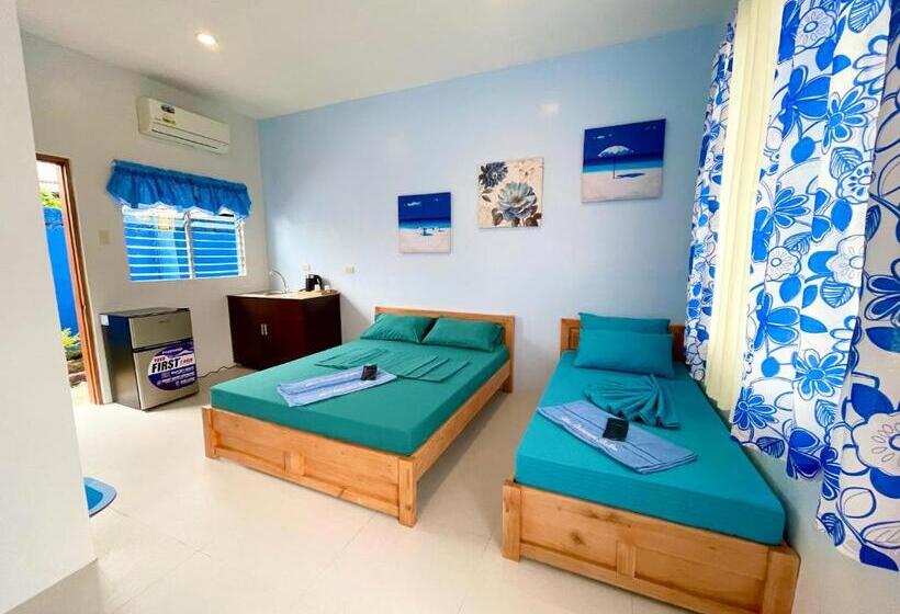 استودیو خانوادگی, Blue Summer Suites
