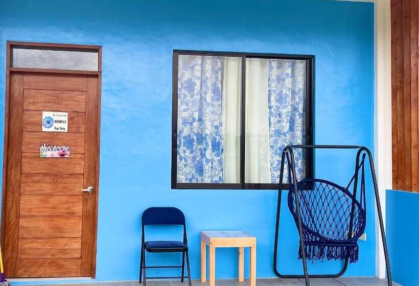 استودیوی لوکس, Blue Summer Suites