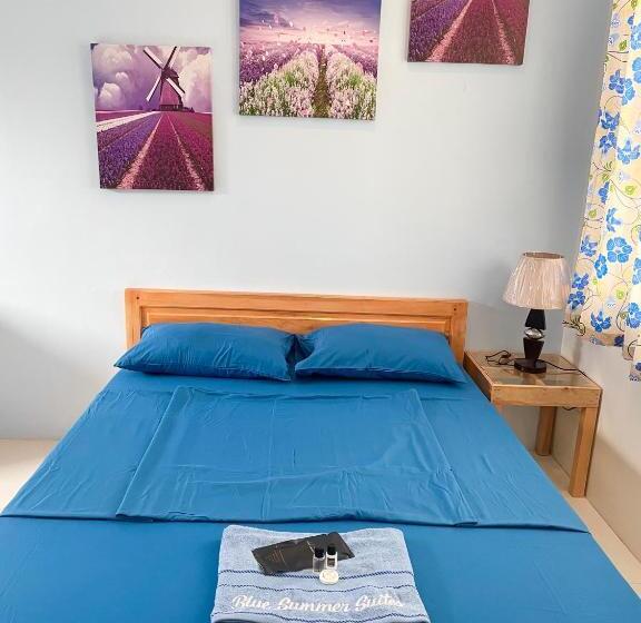 استودیوی لوکس, Blue Summer Suites