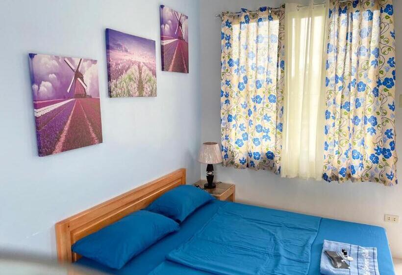 استودیوی لوکس, Blue Summer Suites