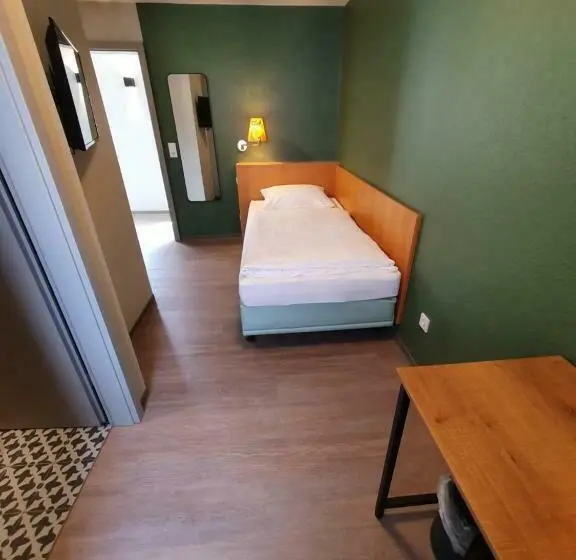 スタンダードシングルルーム, Wirtshaus & Hotel Zur Alten Brauerei Zapf