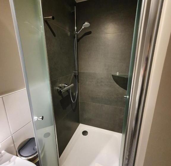 Номер Стандарт, Wirtshaus & Hotel Zur Alten Brauerei Zapf