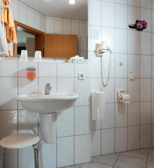 Номер Стандарт Трехместный, Wirtshaus & Hotel Zur Alten Brauerei Zapf