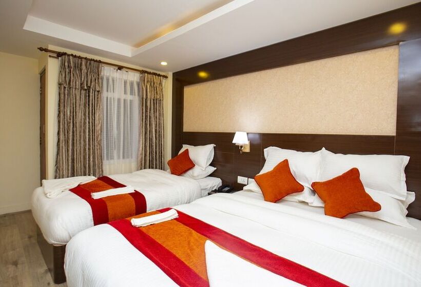 سوییت خانوادگی, Sapana Garden Thamel