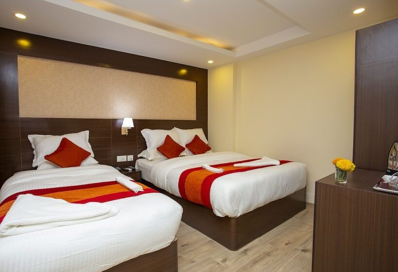 سوییت خانوادگی, Sapana Garden Thamel