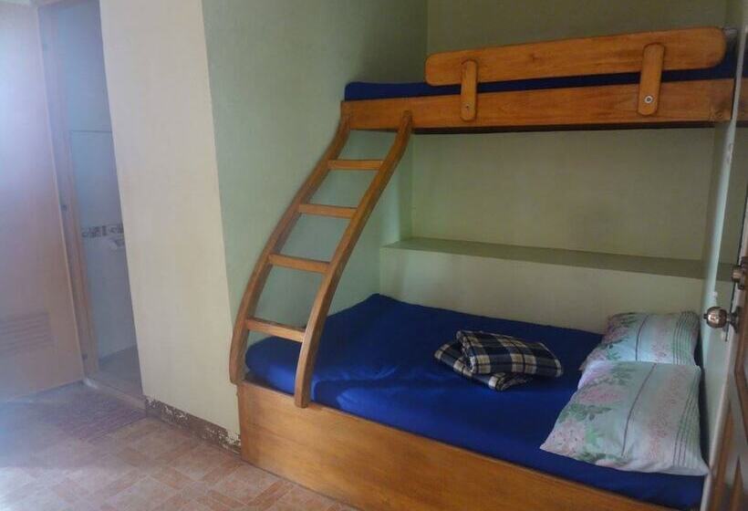 غرفة أساسية, Vista De Pino