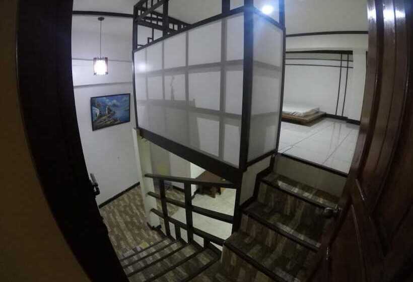 غرفة أساسية, Vista De Pino