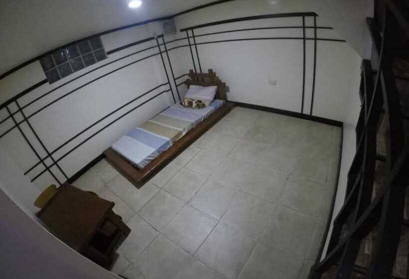 غرفة أساسية, Vista De Pino