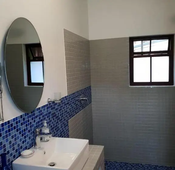 スタンダードルーム, Port Del Mar Guesthouse